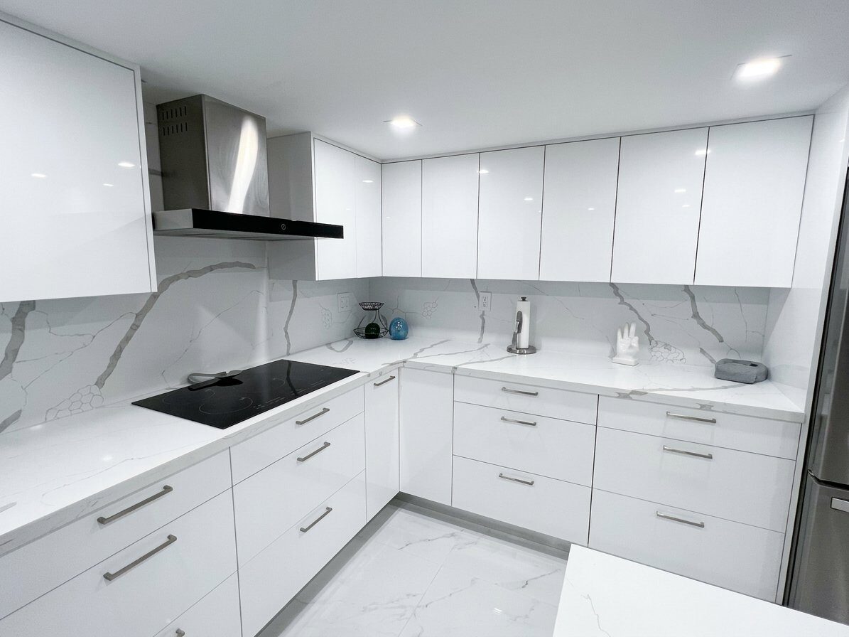 kitchen cabinet