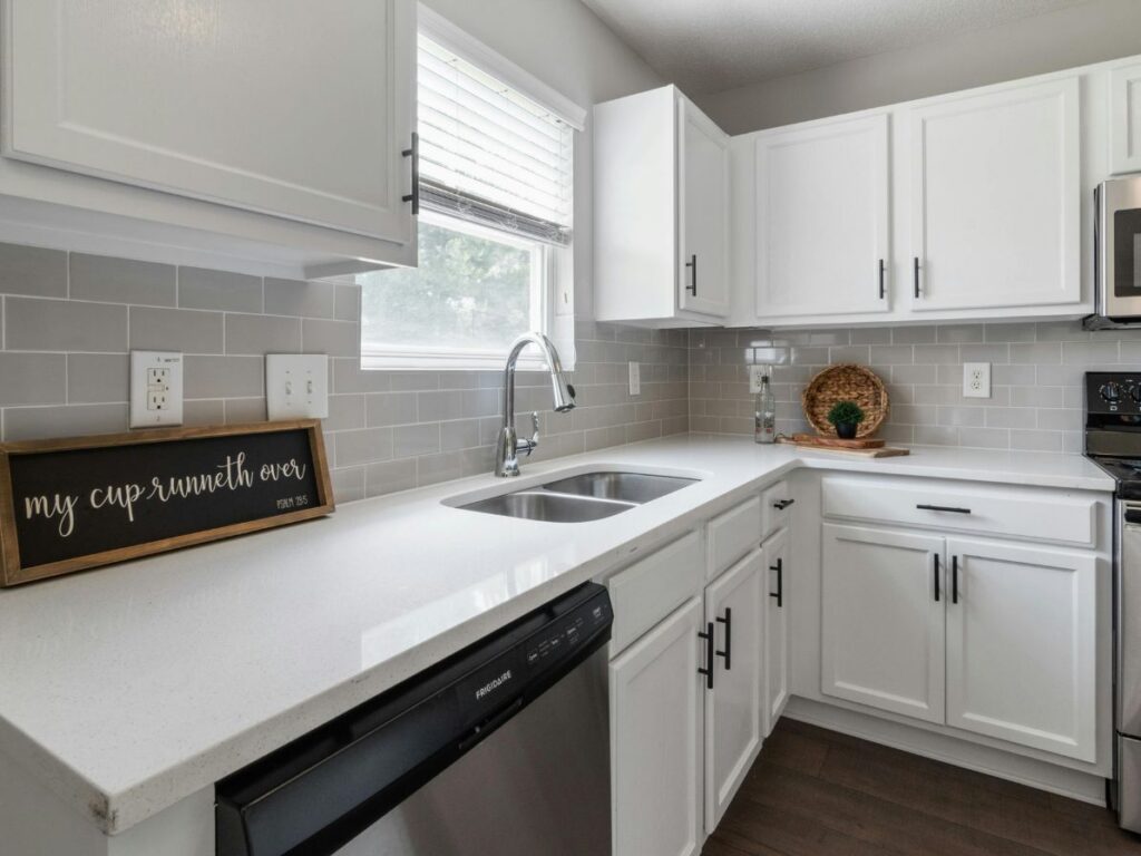 Update Your Deltona Kitchen